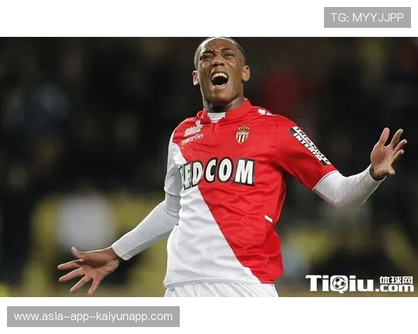 曼联新星谢什科引爆锋线,卡里克全力支持其冲击主力位置